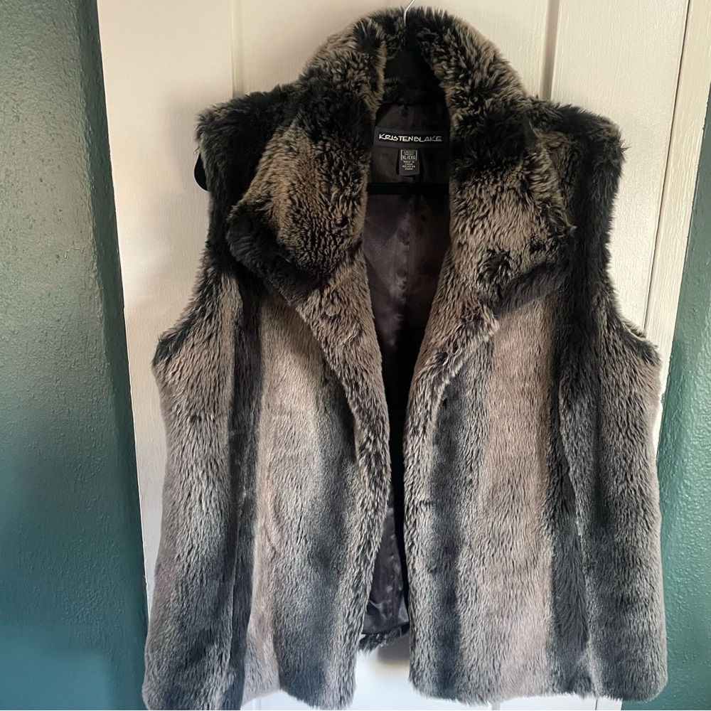 Kristen Blake faux fur vest